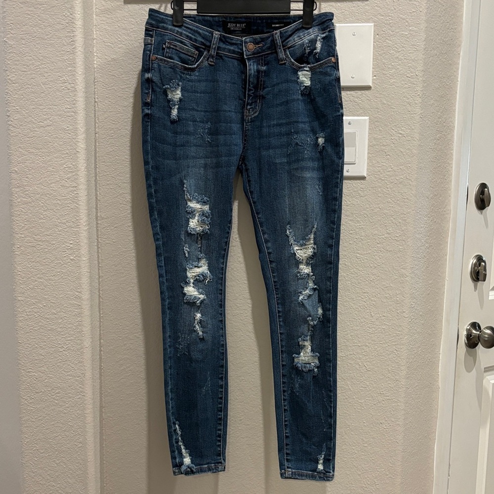 Judy Blue Dark Blue Distressed Skinny Jeans